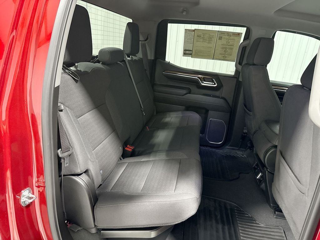 2024 Chevrolet Silverado 1500 2WD Crew Cab Short Bed LT