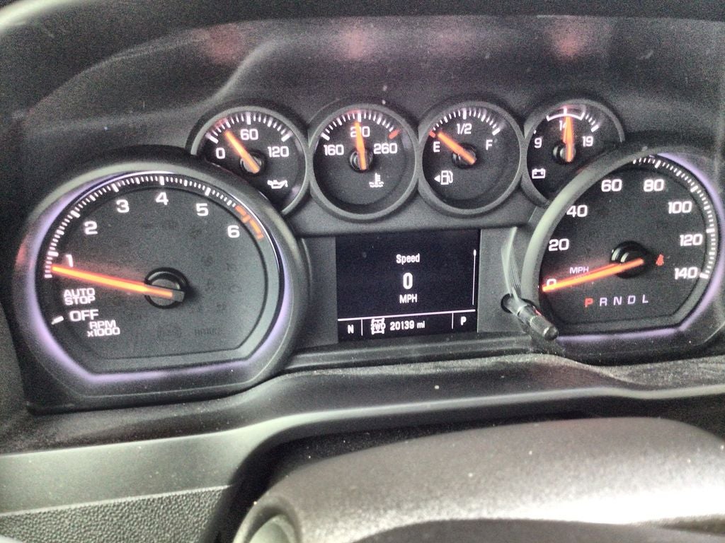 2023 Chevrolet Silverado 1500 4WD Crew Cab Short Bed Custom