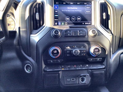 2021 Chevrolet Silverado 1500 2WD Crew Cab Short Bed RST