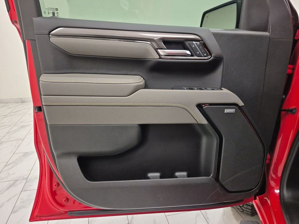 2026 Chevrolet Silverado 1500 4WD Crew Cab Short Bed ZR2