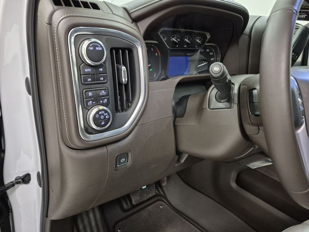 2022 GMC Sierra 1500 Limited 4WD Crew Cab Short Box SLT