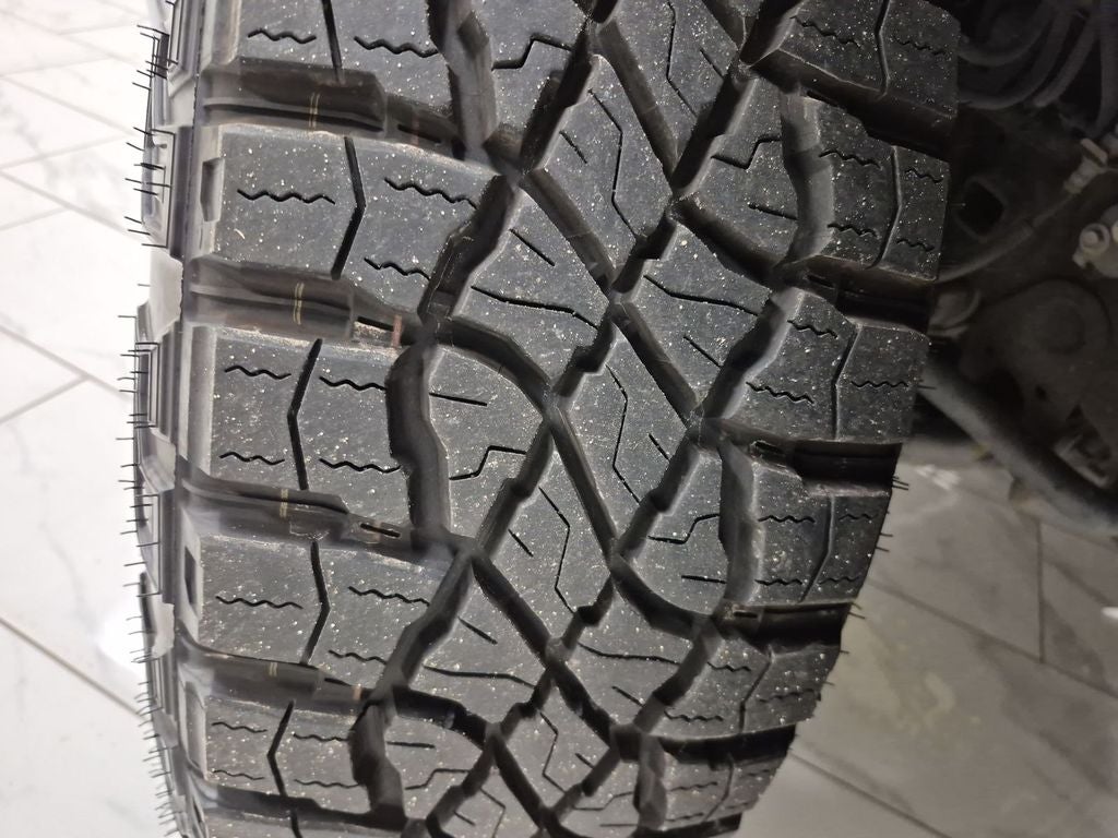 2022 GMC Sierra 1500 Limited 4WD Crew Cab Short Box SLT