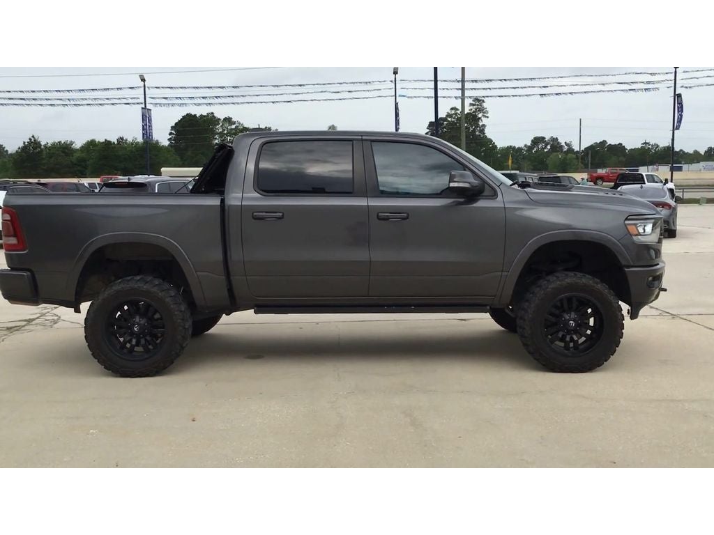 2019 RAM 1500 Laramie Crew Cab 4x4 5'7" Box