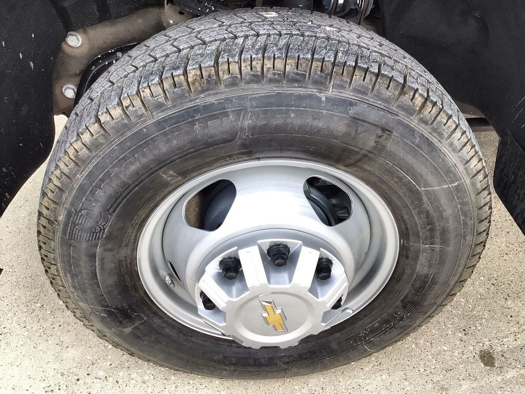 2025 Chevrolet Silverado 3500 HD Chassis Cab Work Truck