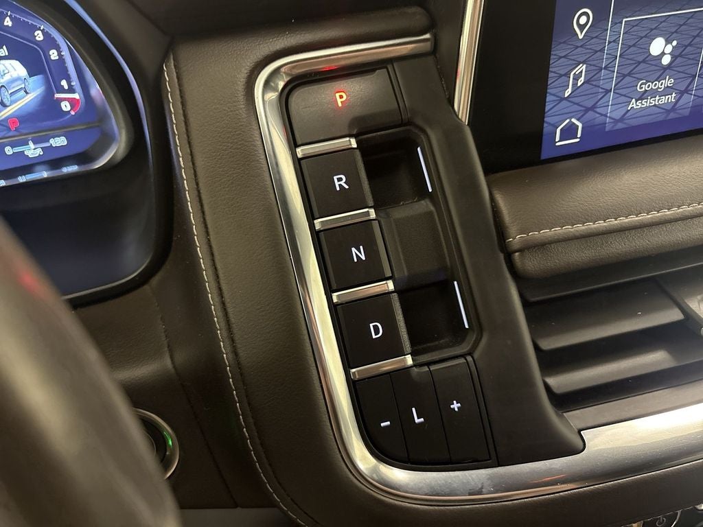 2023 GMC Yukon XL SLE