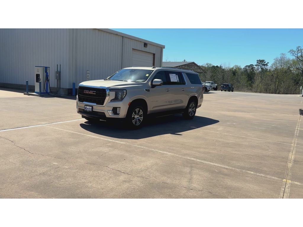 2023 GMC Yukon XL SLE