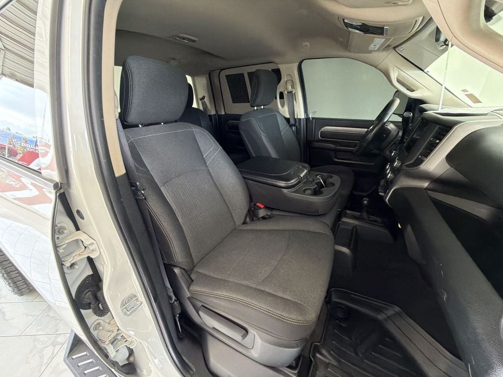 2019 RAM 2500 Tradesman Crew Cab 4x4 6'4" Box