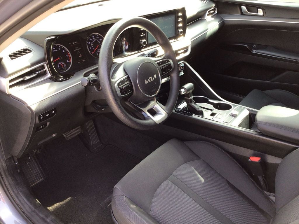 2022 Kia K5 LXS