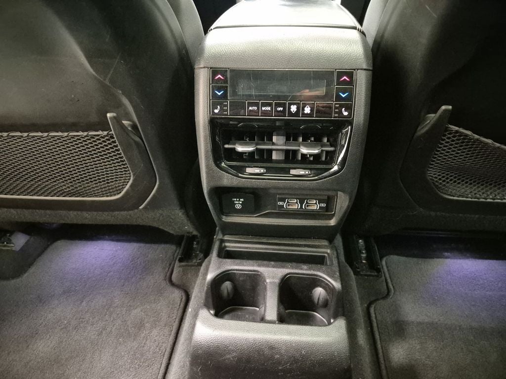 2022 Jeep Grand Cherokee L Overland 4x4