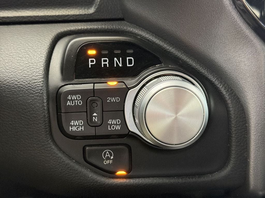 2023 RAM 1500 Laramie Crew Cab 4x4 5'7" Box